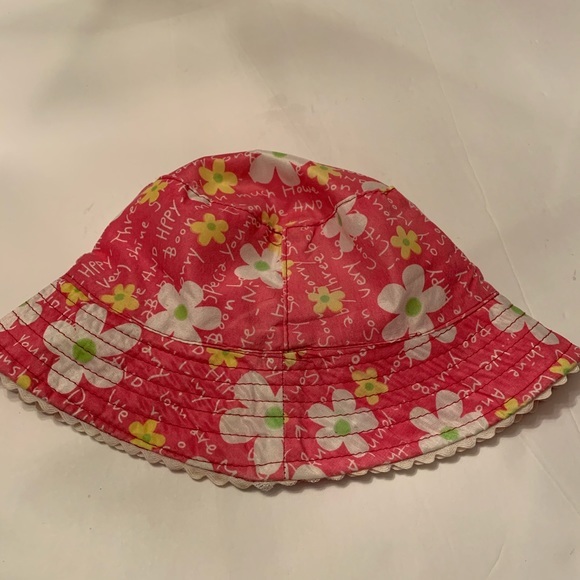 Bucket Hat Floral Design - Picture 4 of 4